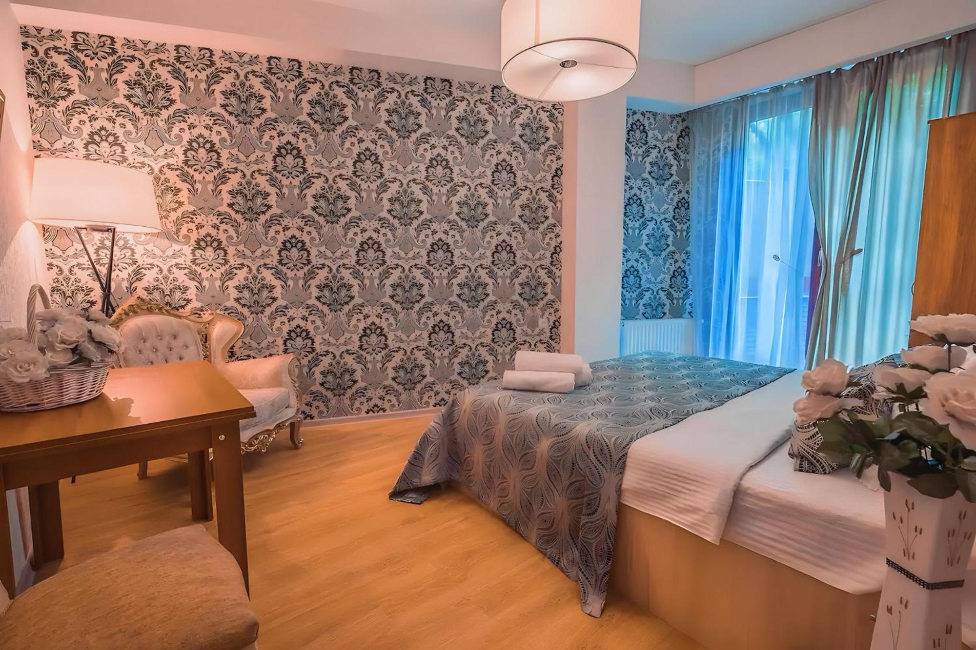 Cabernet Corner Apartment Tbilisi Exterior photo